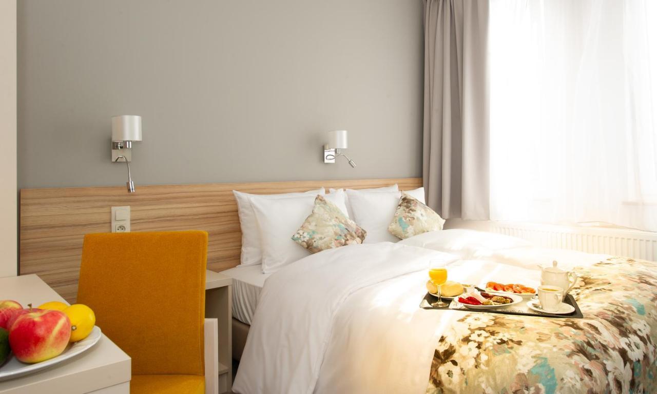Poznań West Hotel - Airport Zewnętrze zdjęcie